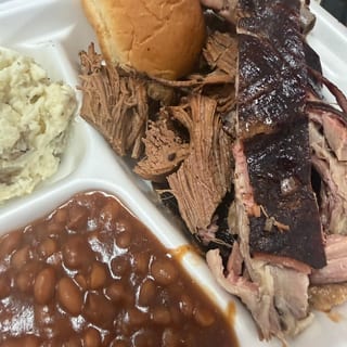 Sampler Brisket and Rib Plate